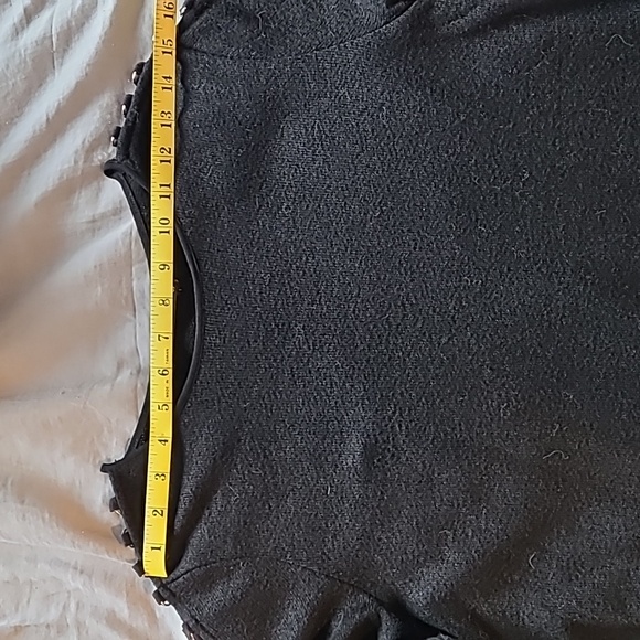 EUC s.S Gabby Isabella black long sleeve - Picture 5 of 8